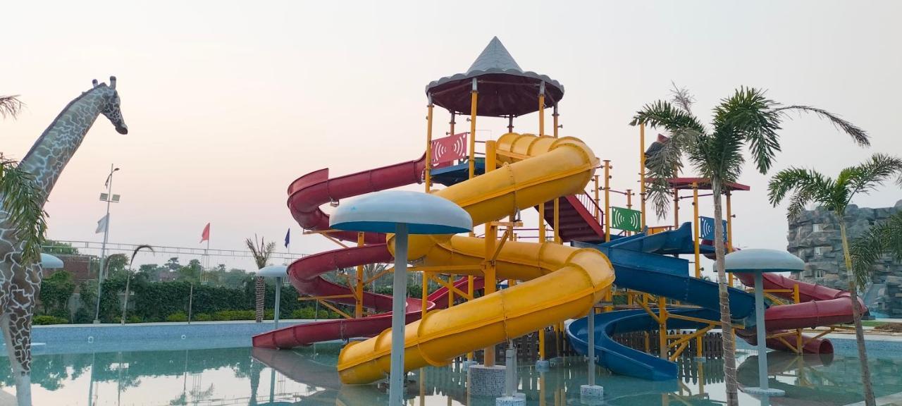 Fun N City Water Park , Adventure & Resort , Patna Nadwan Ngoại thất bức ảnh