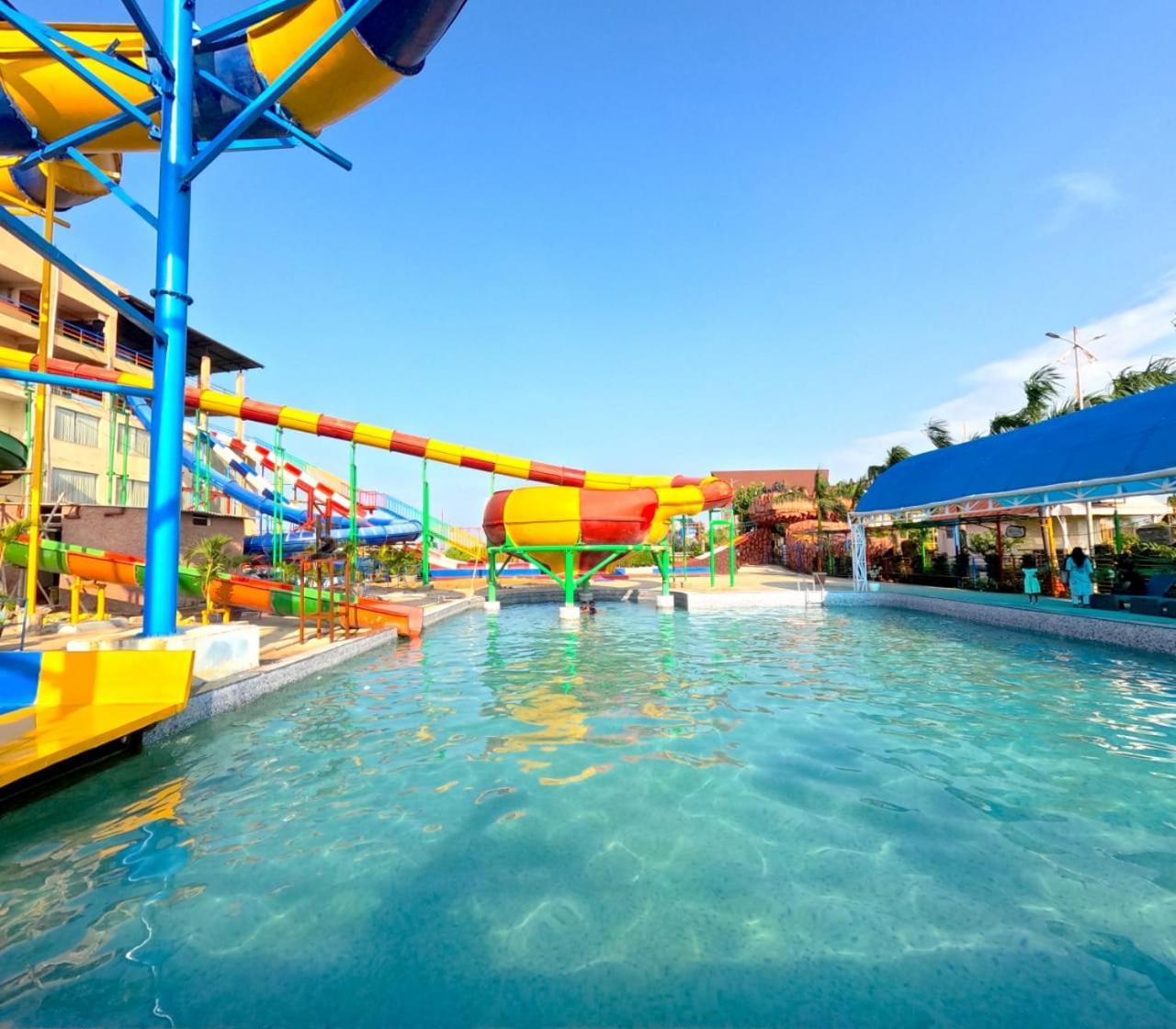 Fun N City Water Park , Adventure & Resort , Patna Nadwan Ngoại thất bức ảnh